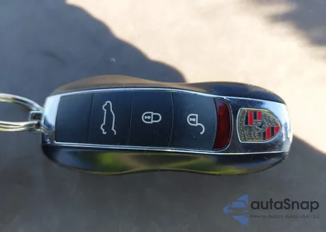 2012 Porsche Cayenne Hybrid z USA, uszkodzony, nr VIN WP1AE2924CLA91992